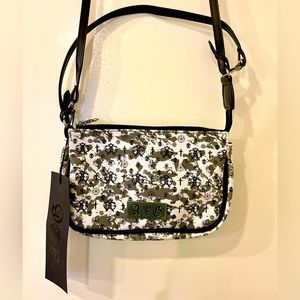 A & G Alexis Rock Bag